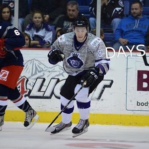 Image post by @readingroyals on Instagram