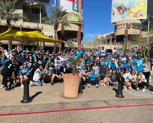 Image post by @roaringriot on Instagram