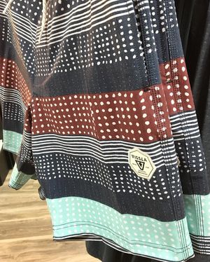 Image post by @shopoutoftown on Instagram