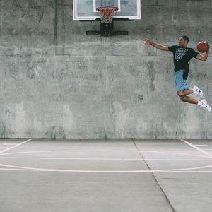 Image post by @nikebasketball on Instagram