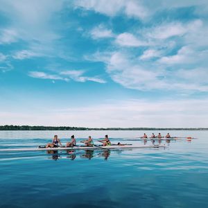 Image post by @cusewrowing on Instagram