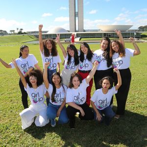 Image post by @girlupbrasil on Instagram