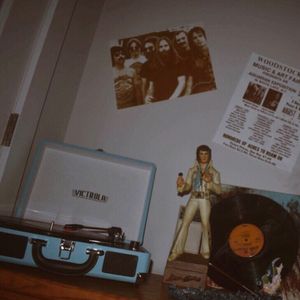 Image post by @victrolaplayers on Instagram
