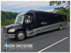 Image post by @gemlimo on Instagram