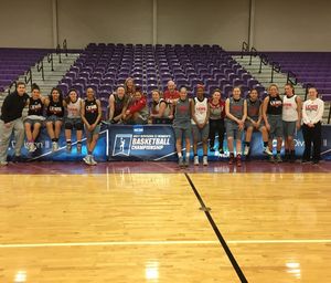Image post by @lewiswbball on Instagram