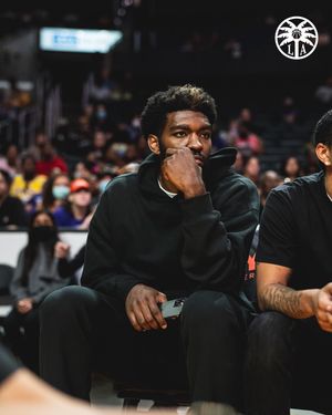 Image post by @la_sparks on Instagram
