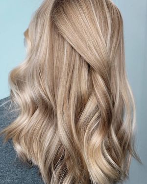 Image post by @AquaFireSalon on Facebook