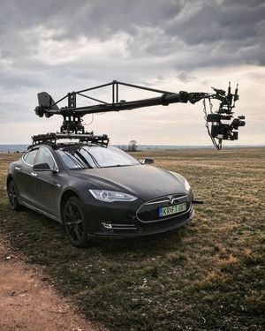 Image post by @motocrane_team on Instagram