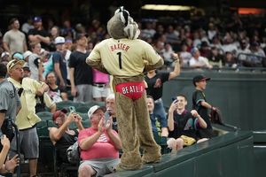 Image post by @dbacksbaxter on Instagram