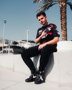 Image post by @fazeclan on Instagram