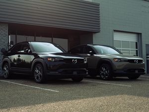 Image post by @parkmazda on Instagram