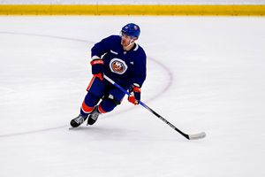 Image post by @NYIslanders on Twitter/X