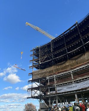 Image post by @commodorebuilders on Instagram
