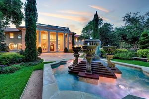 Image post by @christiesrealestate on Instagram