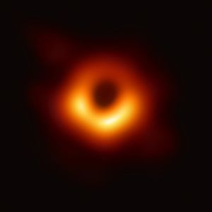 Image post by @nasaartemis on Instagram