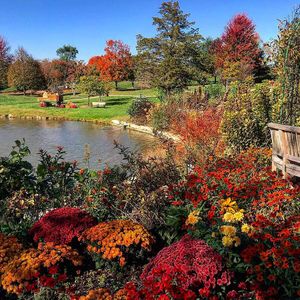 Image post by @visitoverlandpark on Instagram