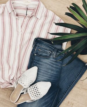 Image post by @shopoutoftown on Instagram