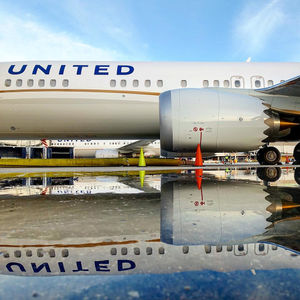 Image post by @united on Instagram
