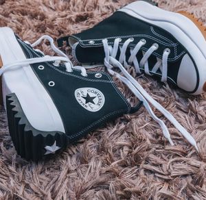 Image post by @shoepalace on Instagram