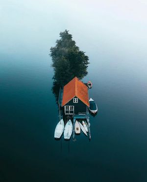 Image post by @dronepals on Instagram