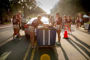 Image post by @elonuniversity on Instagram