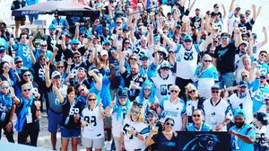 Image post by @roaringriot on Instagram