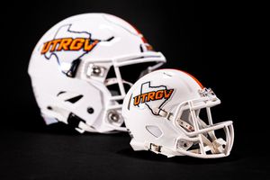 Image post by @UTRGVFootball on Twitter/X