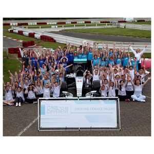 Image post by @susie_wolff on Instagram