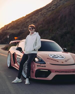 Image post by @itsdanielmac on Instagram