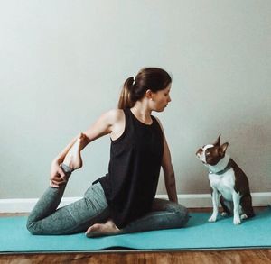 Image post by @evolvepetfood on Instagram