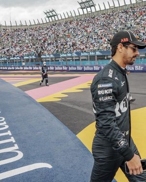 Image post by @lucasdigrassi on Instagram