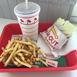 Image post by @holidaybowl on Instagram
