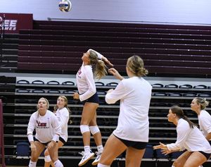 Image post by @leeuvolleyball on Instagram
