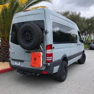 Image post by @owl.van.engineering on Instagram