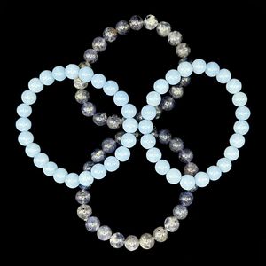 Image post by @beadcache on Instagram