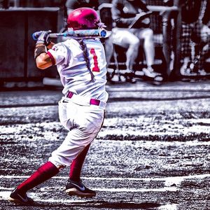 Image post by @iowastatesoftball on Instagram