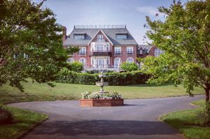 Image post by @christiesrealestate on Instagram