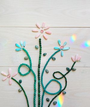 Image post by @beadcache on Instagram