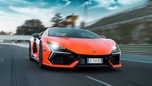 Video post by @lamborghini on YouTube