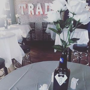 Image post by @tradedenver on Instagram