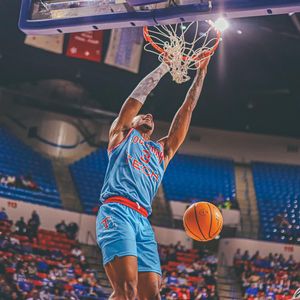 Image post by @latechhoops on Instagram