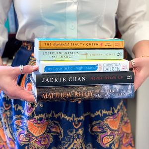 Image post by @gallerybooks on Instagram