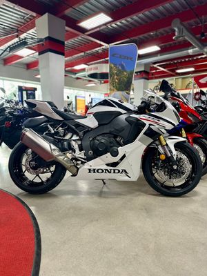 Image post by @motorcyclemall on Instagram