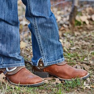 Image post by @justinboots_ on Instagram