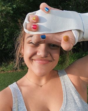 Image post by @lauriehernandez on Instagram