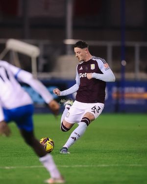 Image post by @AVFCOfficial on Twitter/X