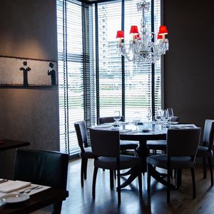 Image post by @hotelmadero on Instagram