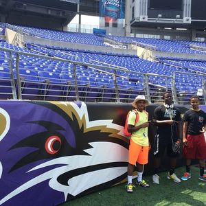 Image post by @usnft on Instagram