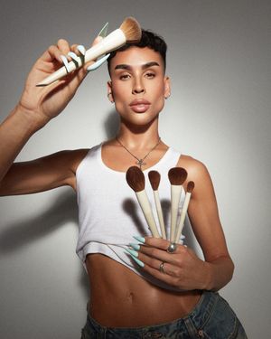 Image post by @morphebrushes on Instagram