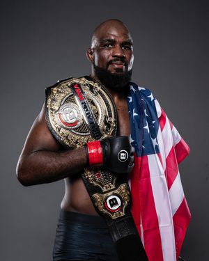 Image post by @bellatormma on Instagram